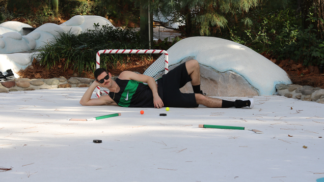 Illustration for article titled Miniature Golf Is the Least Relaxing Thing I Do to Relax
